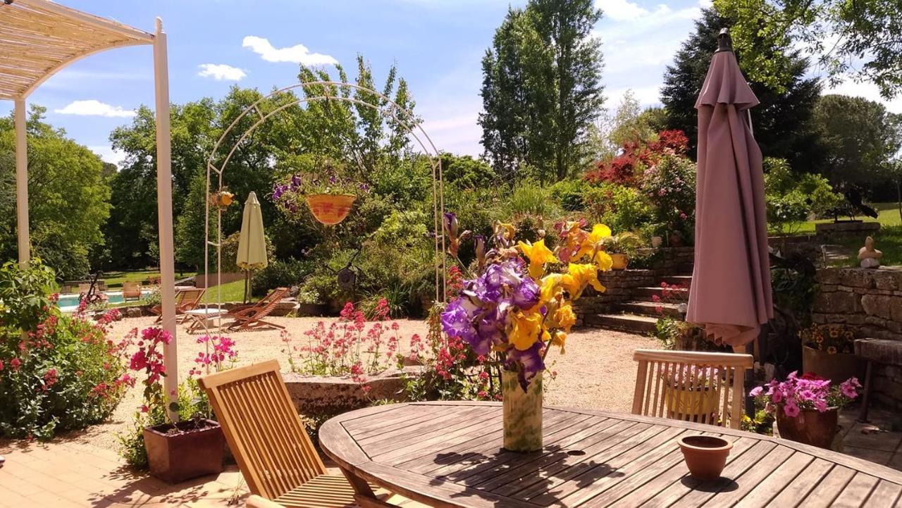 Bed and Breakfast Le Fer en Cèze Sabran Exterior foto