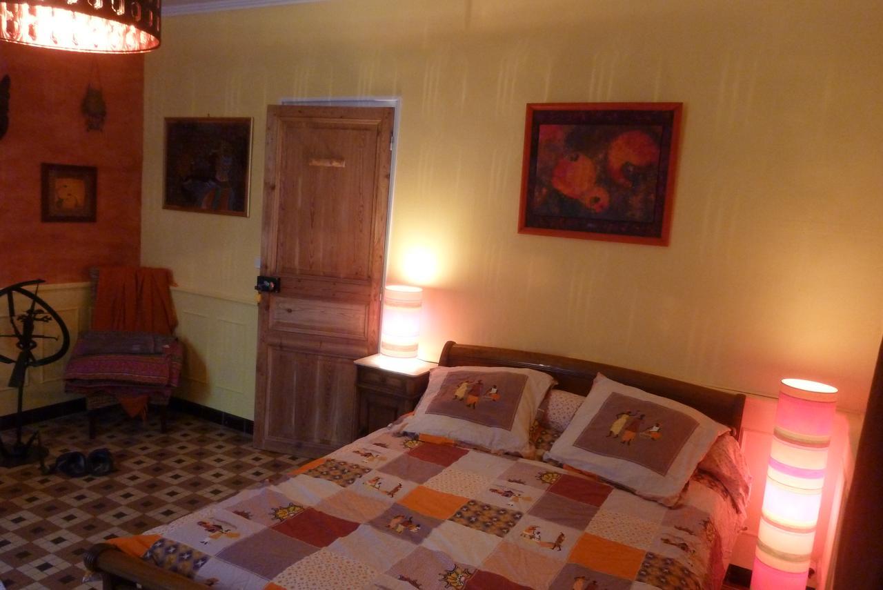 Bed and Breakfast Le Fer en Cèze Sabran Exterior foto